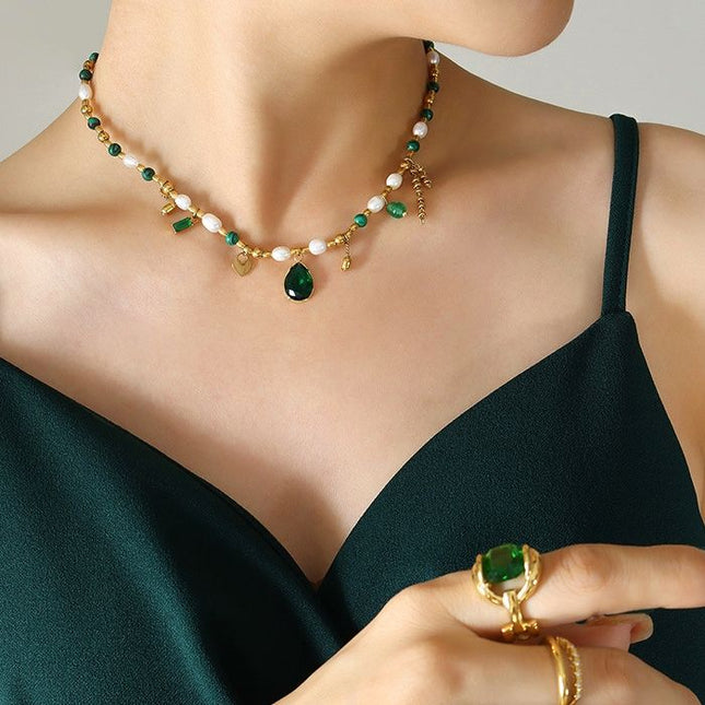 18K gold plated Stainless steel necklace Baroque pearl and green beads